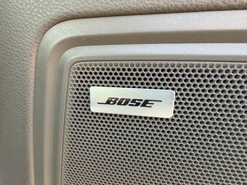 Porsche Macan Turbo 2015 Porsche Macan Turbo 2015