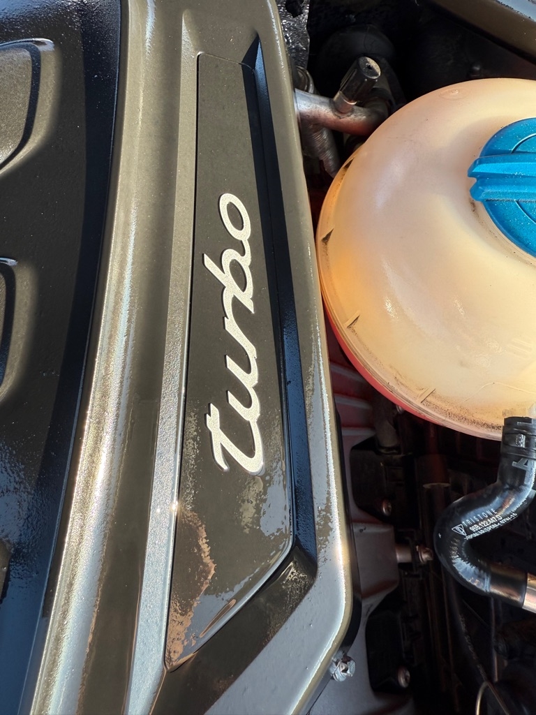 Porsche Macan Turbo 2015 Porsche Macan Turbo 2015