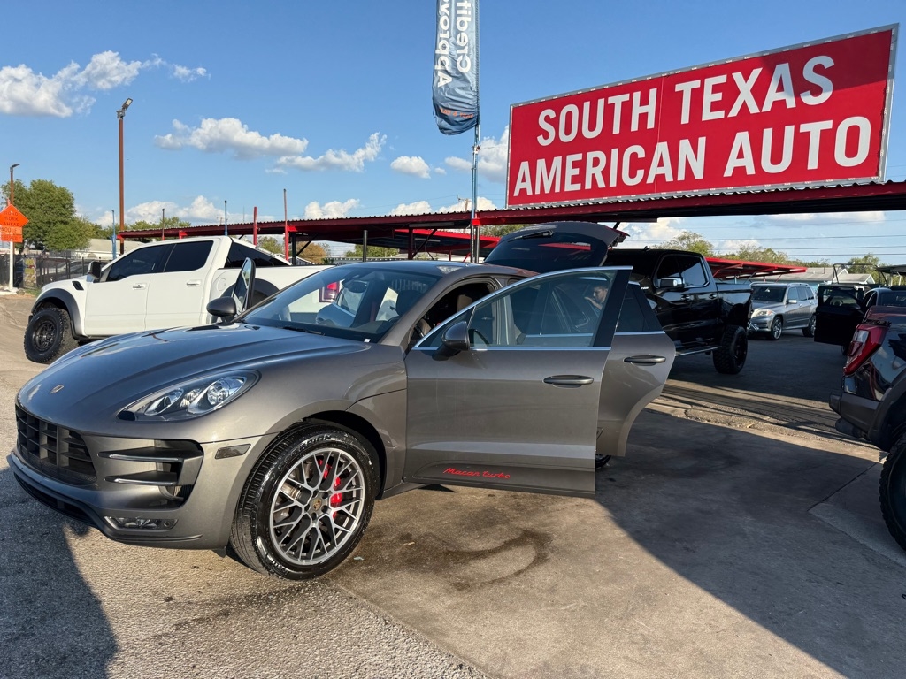 Porsche Macan Turbo 2015 Porsche Macan Turbo 2015