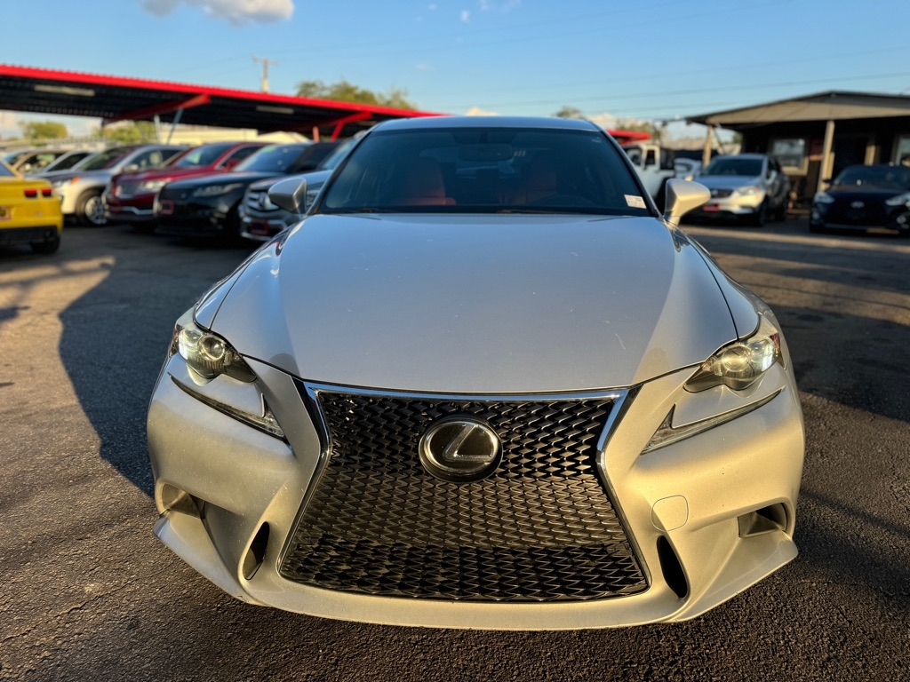 Lexus IS 200t 2016 Lexus IS 200t 2016