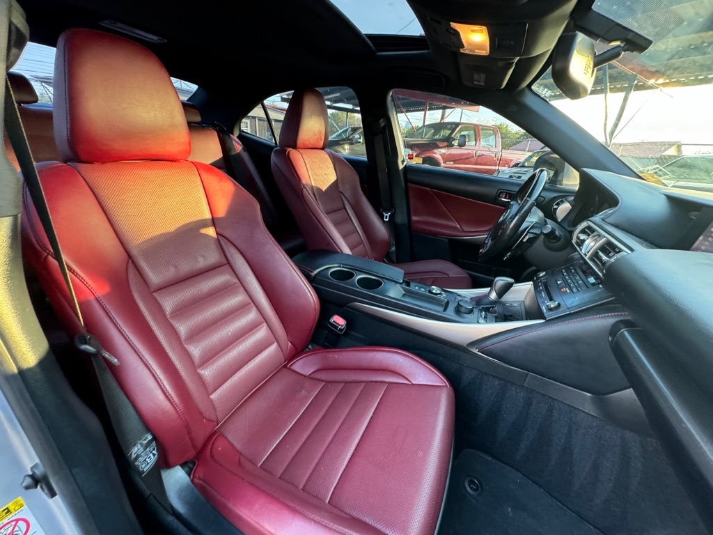 Lexus IS 200t 2016 Lexus IS 200t 2016