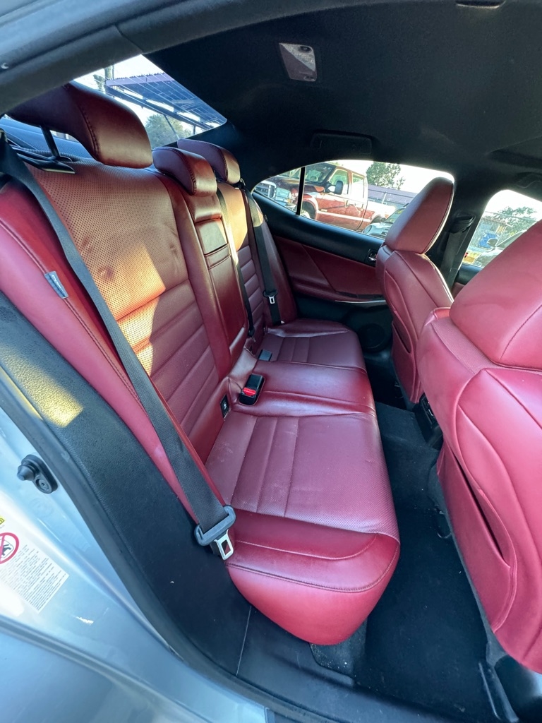 Lexus IS 200t 2016 Lexus IS 200t 2016