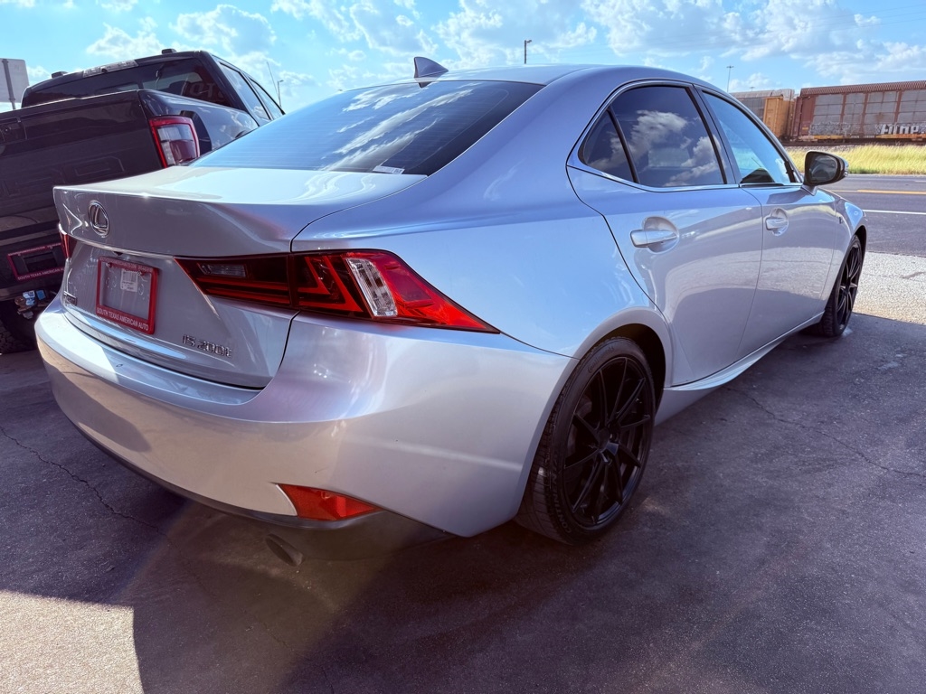 Lexus IS 200t 2016 Lexus IS 200t 2016