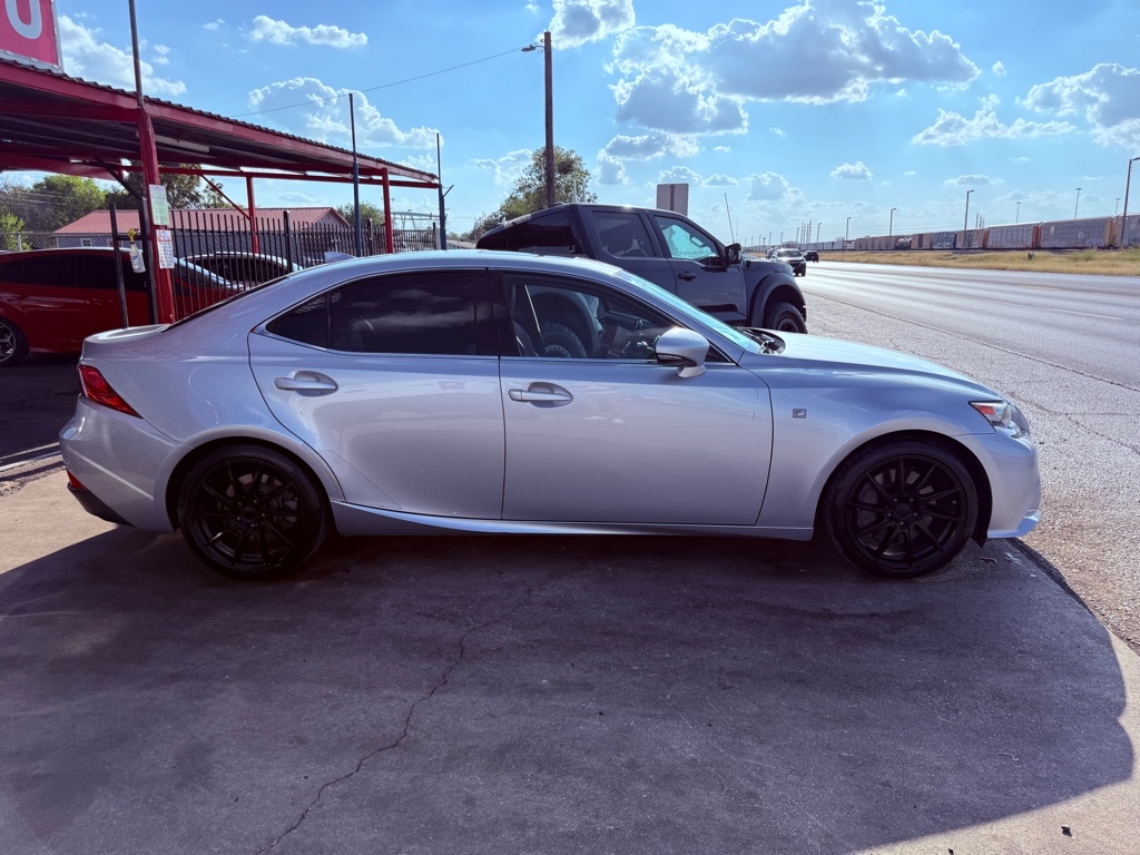 Lexus IS 200t 2016 Lexus IS 200t 2016