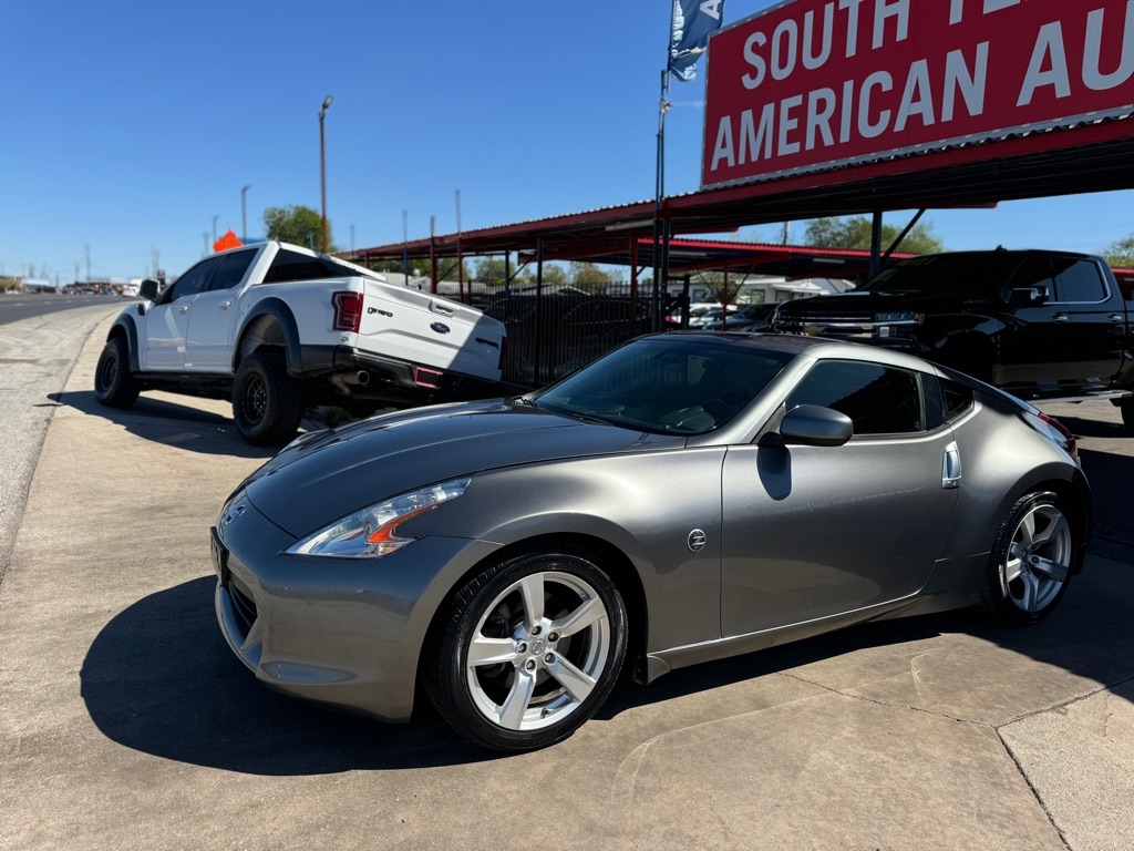 Nissan Z 370Z NISMO Coupe 2011 Nissan Z 370Z NISMO Coupe 2011