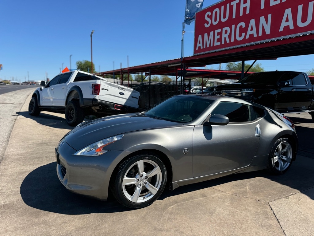 Nissan Z 370Z NISMO Coupe 2011 Nissan Z 370Z NISMO Coupe 2011