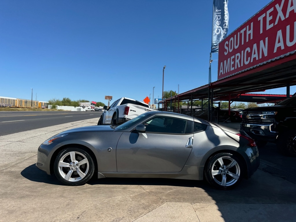 Nissan Z 370Z NISMO Coupe 2011 Nissan Z 370Z NISMO Coupe 2011