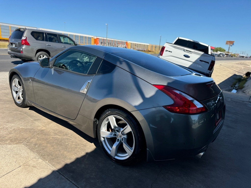 Nissan Z 370Z NISMO Coupe 2011 Nissan Z 370Z NISMO Coupe 2011