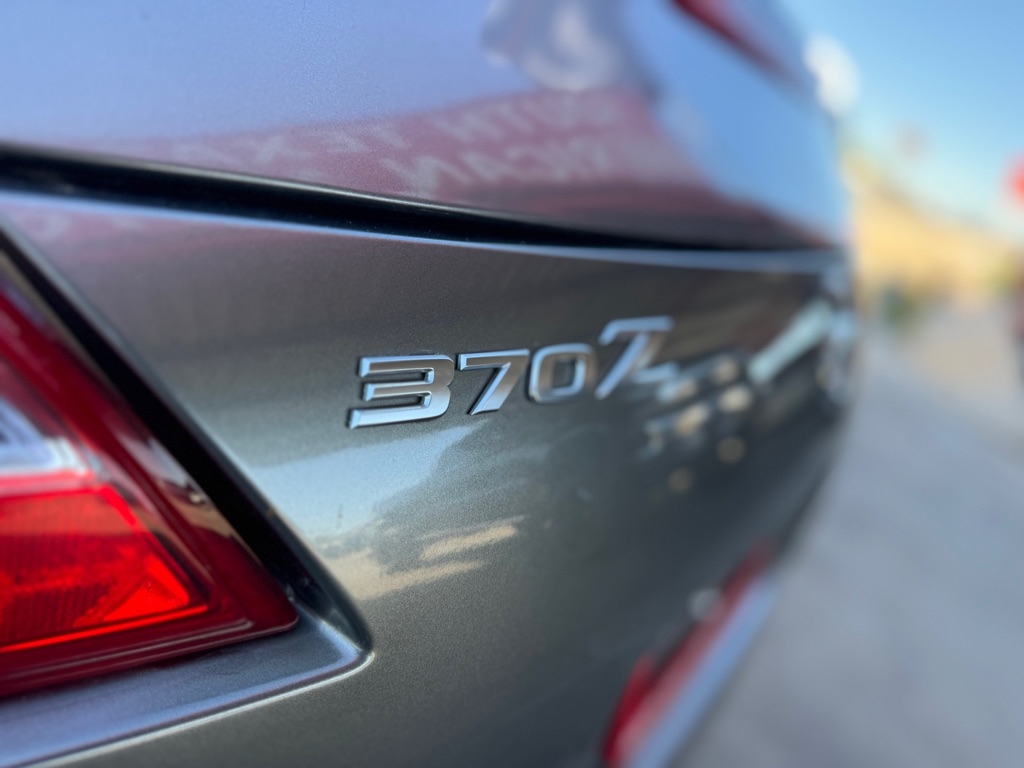 Nissan Z 370Z NISMO Coupe 2011 Nissan Z 370Z NISMO Coupe 2011