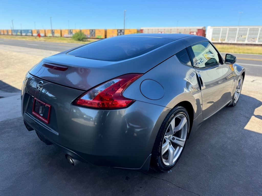 Nissan Z 370Z NISMO Coupe 2011 Nissan Z 370Z NISMO Coupe 2011