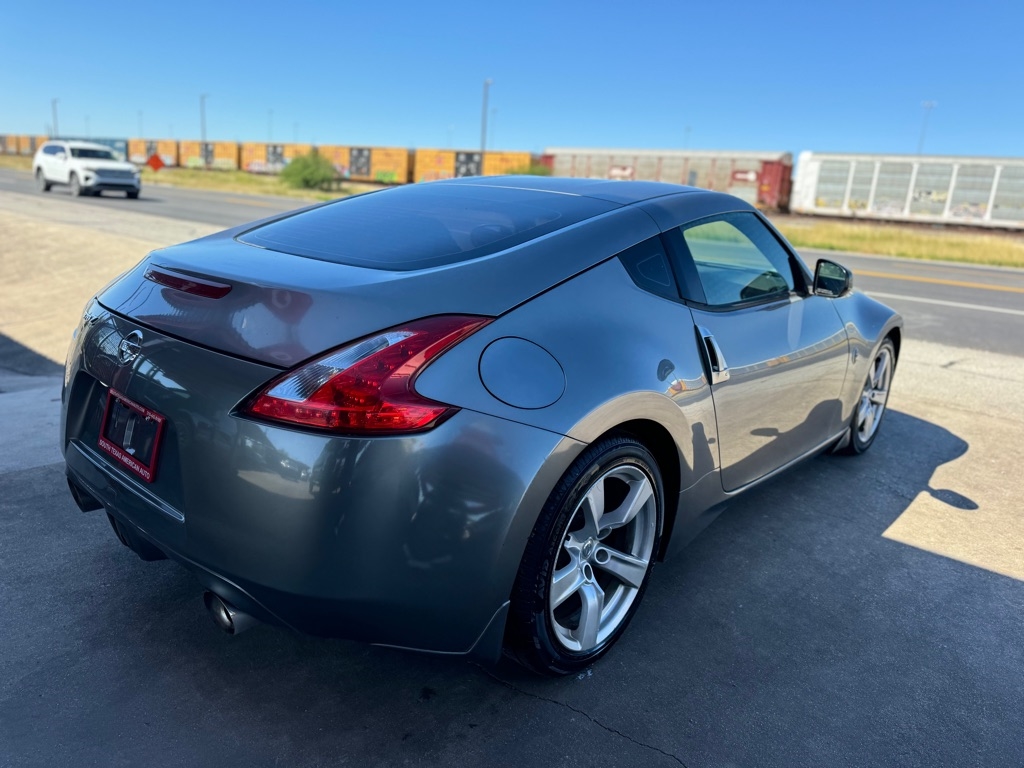 Nissan Z 370Z NISMO Coupe 2011 Nissan Z 370Z NISMO Coupe 2011