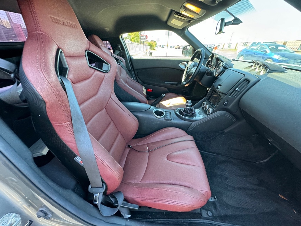 Nissan Z 370Z NISMO Coupe 2011 Nissan Z 370Z NISMO Coupe 2011