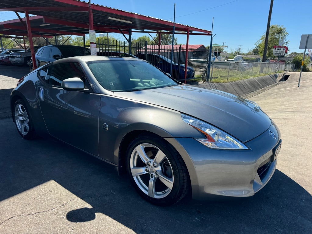 Nissan Z 370Z NISMO Coupe 2011 Nissan Z 370Z NISMO Coupe 2011