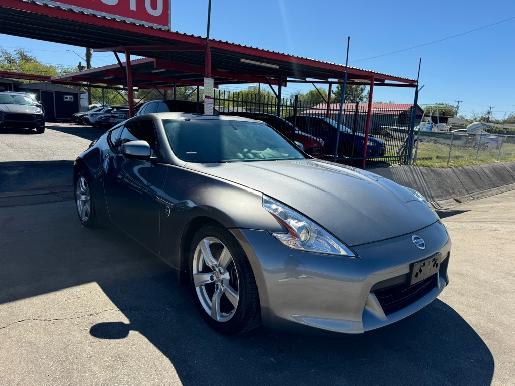 Nissan Z 370Z NISMO Coupe 2011 Nissan Z 370Z NISMO Coupe 2011