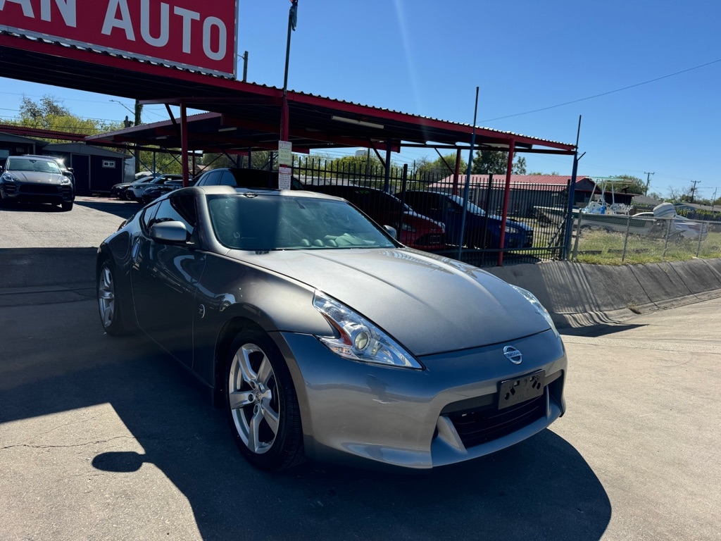 Nissan Z 370Z NISMO Coupe 2011 Nissan Z 370Z NISMO Coupe 2011