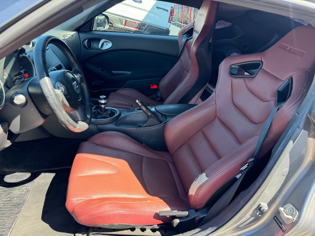 Nissan Z 370Z NISMO Coupe 2011 Nissan Z 370Z NISMO Coupe 2011