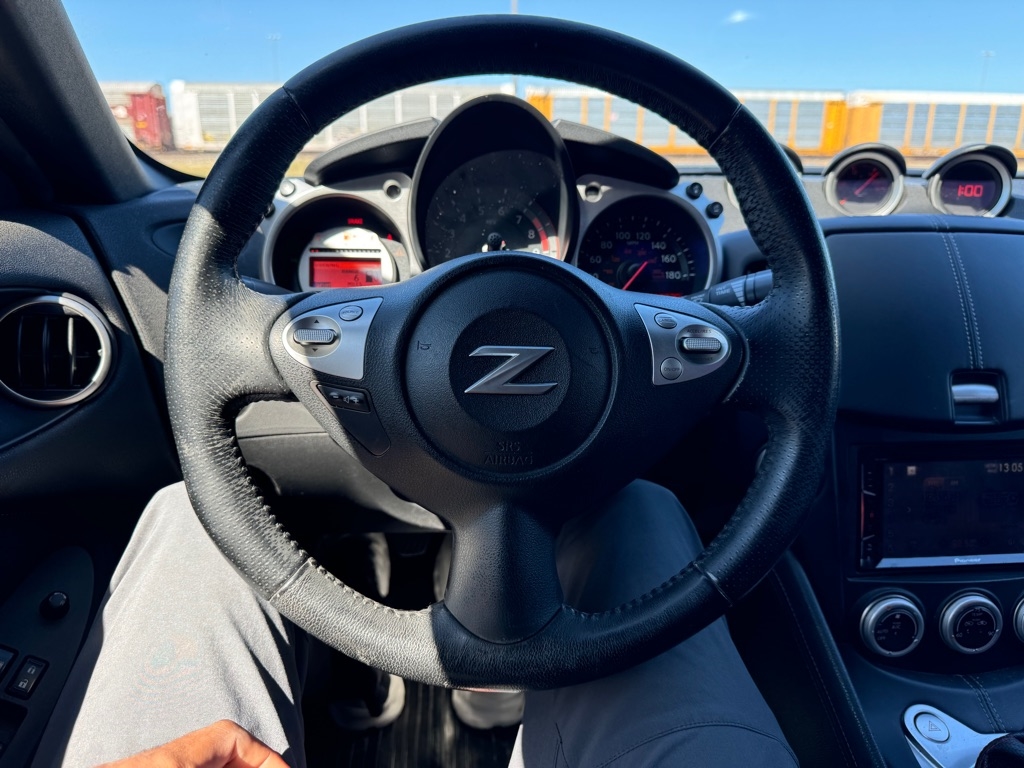 Nissan Z 370Z NISMO Coupe 2011 Nissan Z 370Z NISMO Coupe 2011