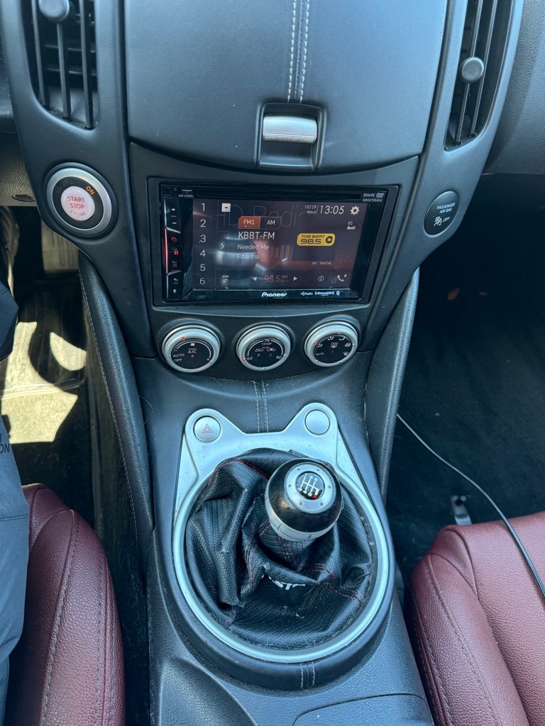 Nissan Z 370Z NISMO Coupe 2011 Nissan Z 370Z NISMO Coupe 2011