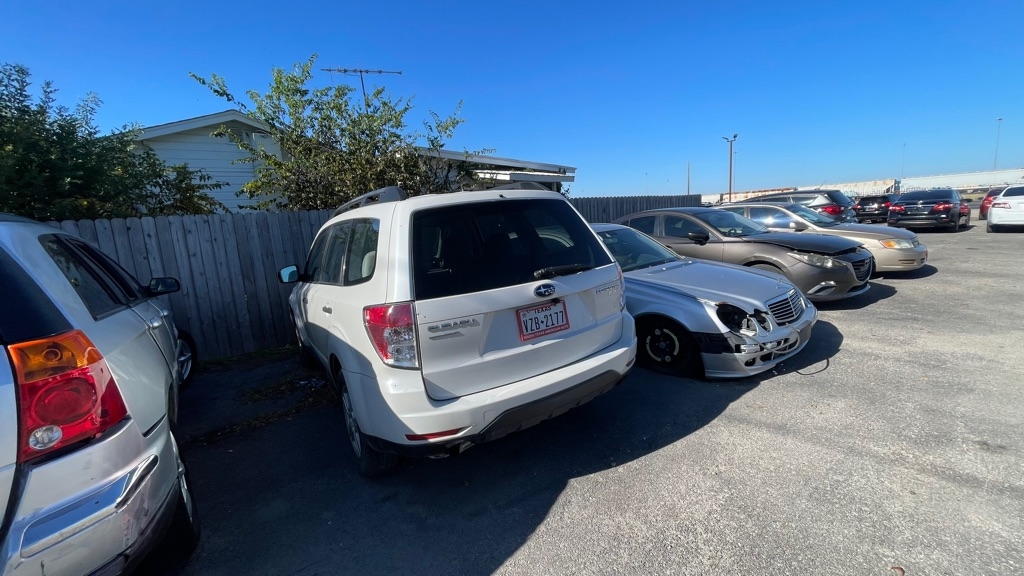 Subaru Forester 2.5X Touring 2011