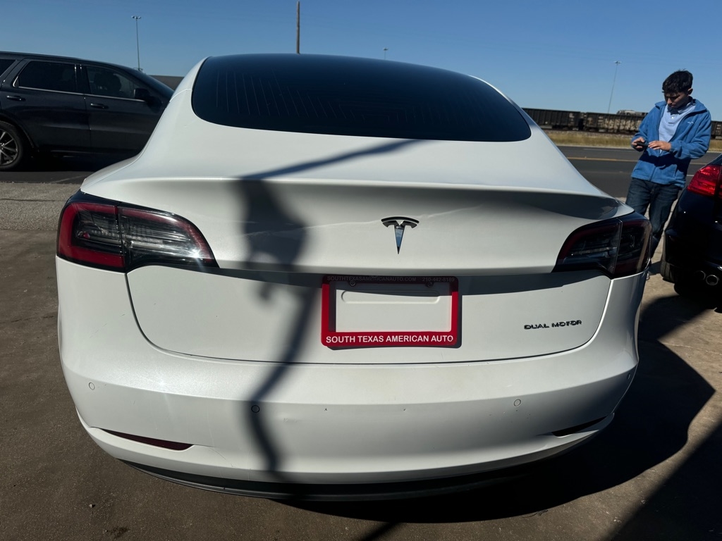 Tesla Model 3 Long Range 2018