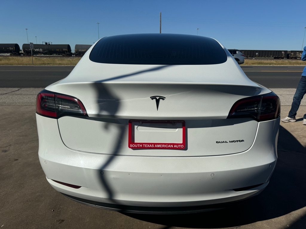 Tesla Model 3 Long Range 2018