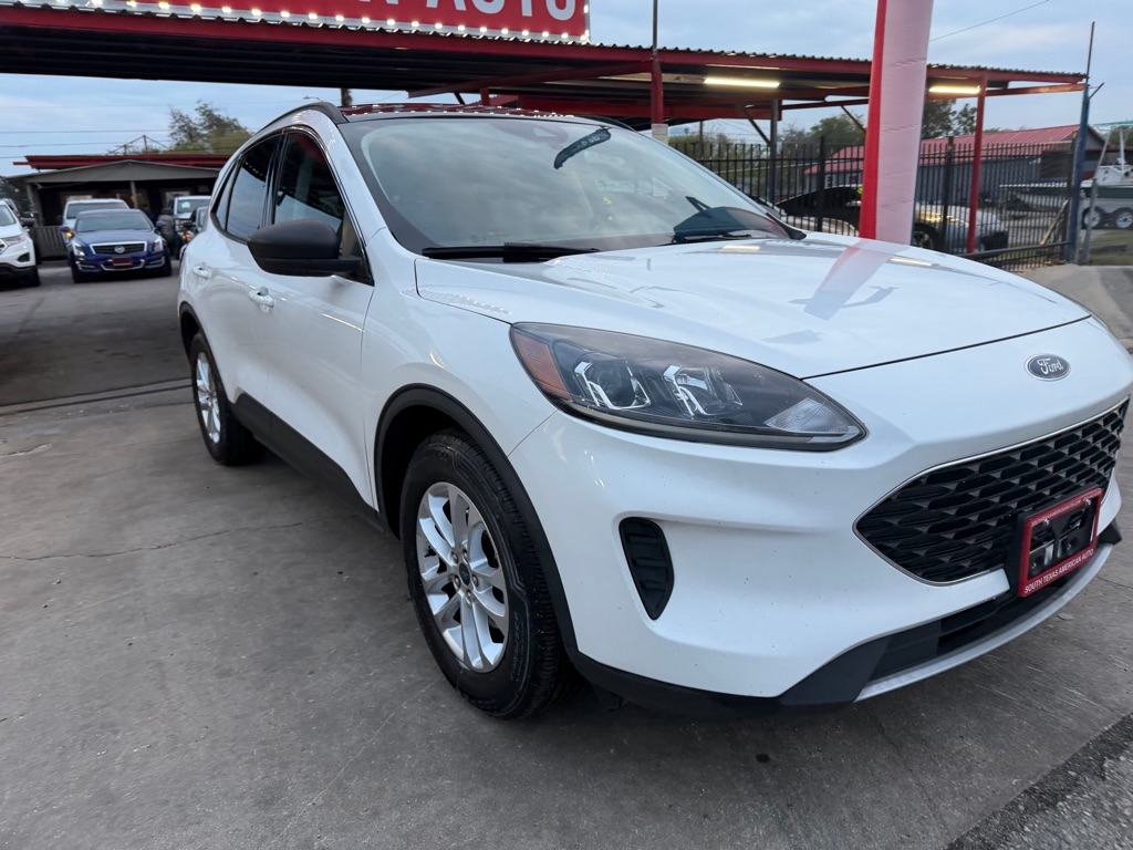 Ford Escape Hybrid SE 2022