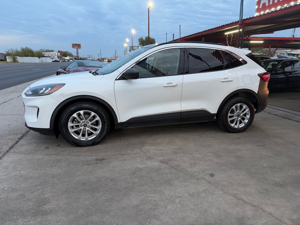 Ford Escape Hybrid SE 2022