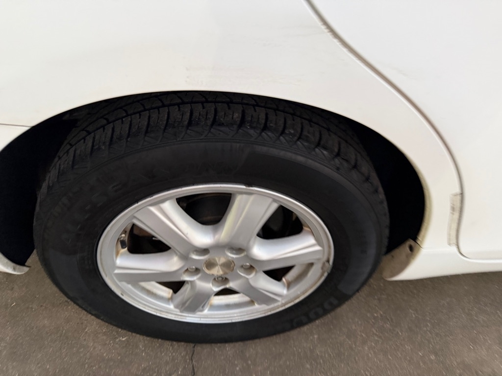 Toyota Camry SE 6-Spd MT 2010