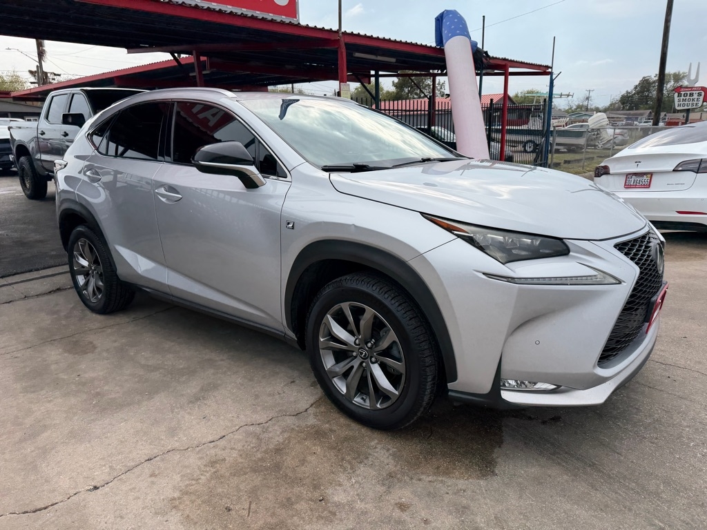 Lexus NX 200t FWD 2016