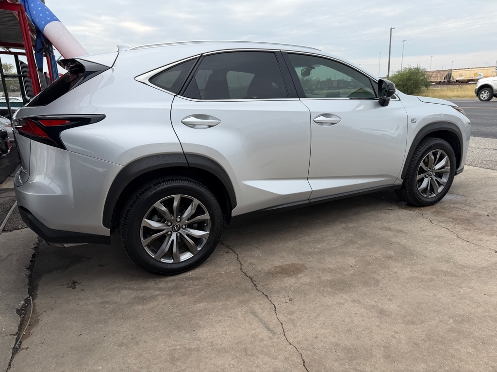 Lexus NX 200t FWD 2016