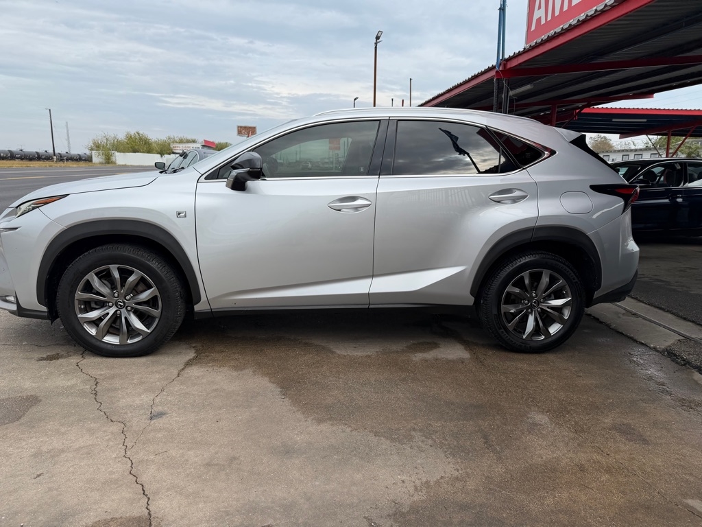 Lexus NX 200t FWD 2016