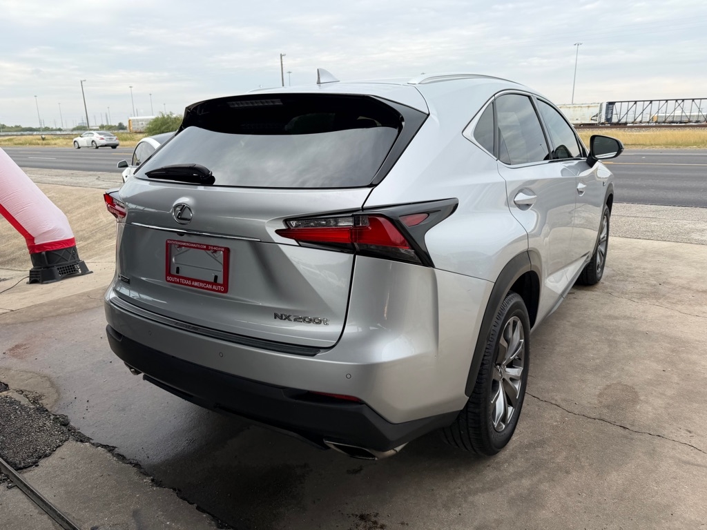 Lexus NX 200t FWD 2016