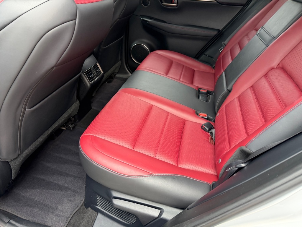 Lexus NX 200t FWD 2016