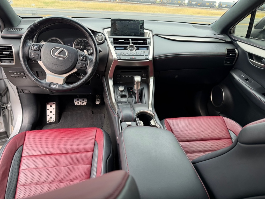 Lexus NX 200t FWD 2016