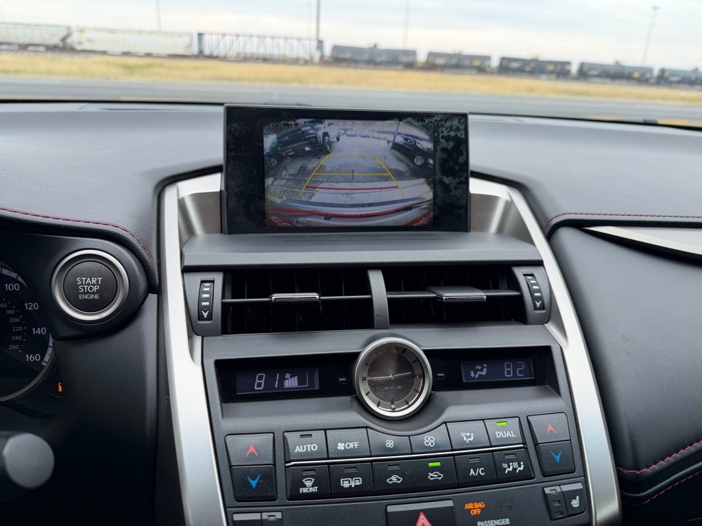 Lexus NX 200t FWD 2016