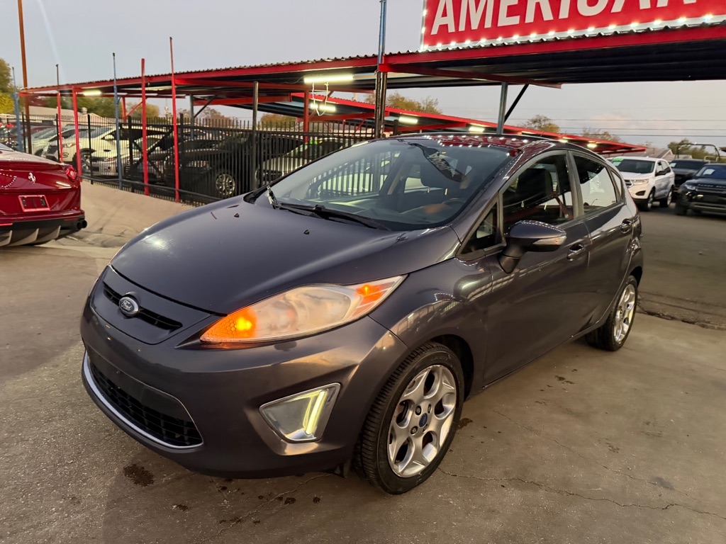 Ford Fiesta SES Hatchback 2012