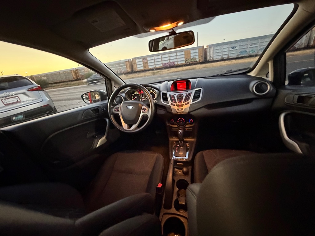 Ford Fiesta SES Hatchback 2012