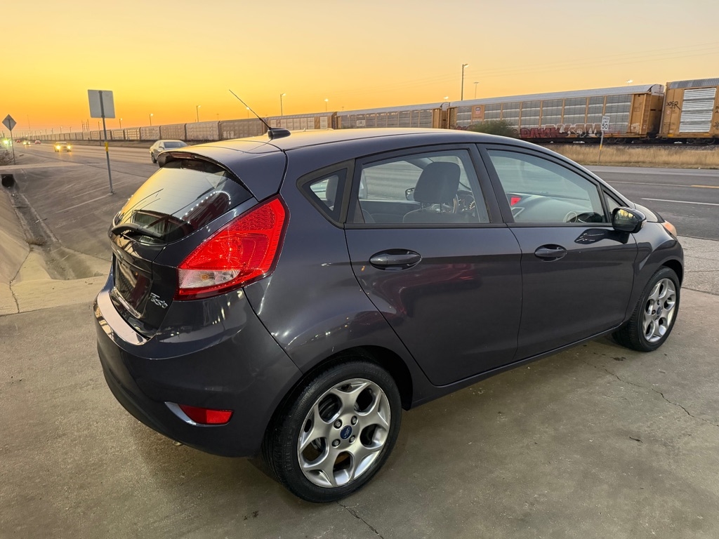 Ford Fiesta SES Hatchback 2012