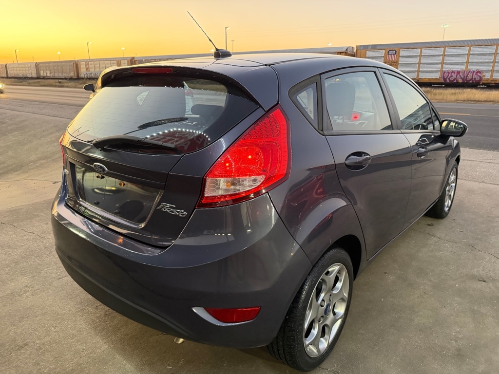 Ford Fiesta SES Hatchback 2012