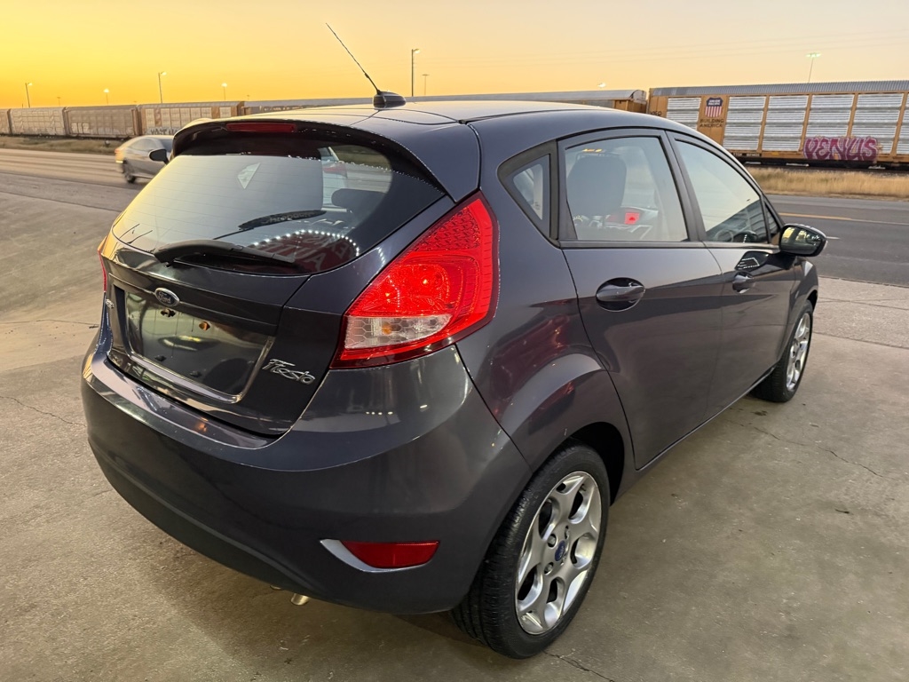 Ford Fiesta SES Hatchback 2012