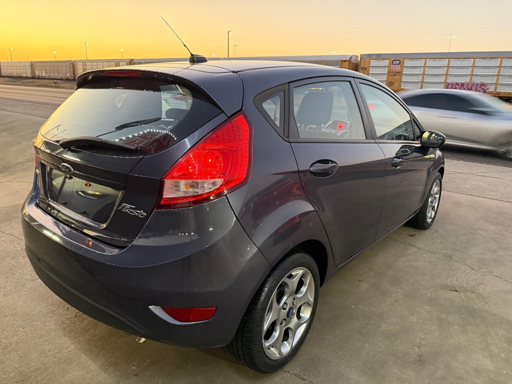 Ford Fiesta SES Hatchback 2012