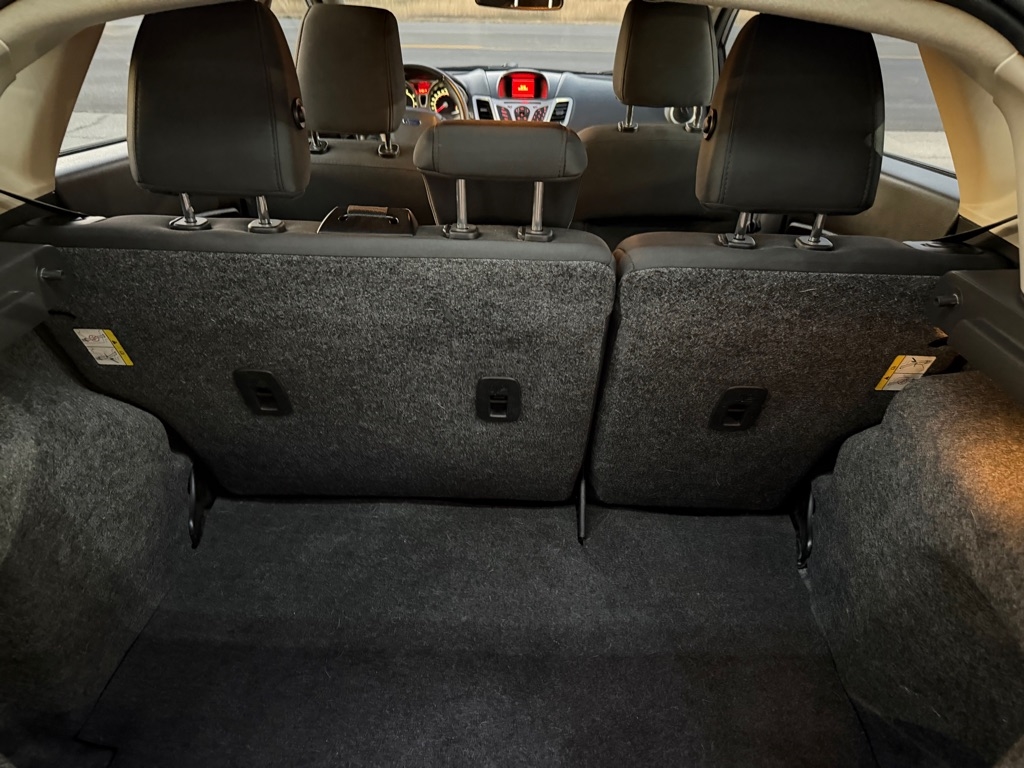 Ford Fiesta SES Hatchback 2012