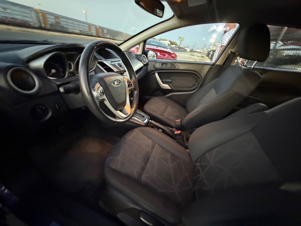 Ford Fiesta SES Hatchback 2012