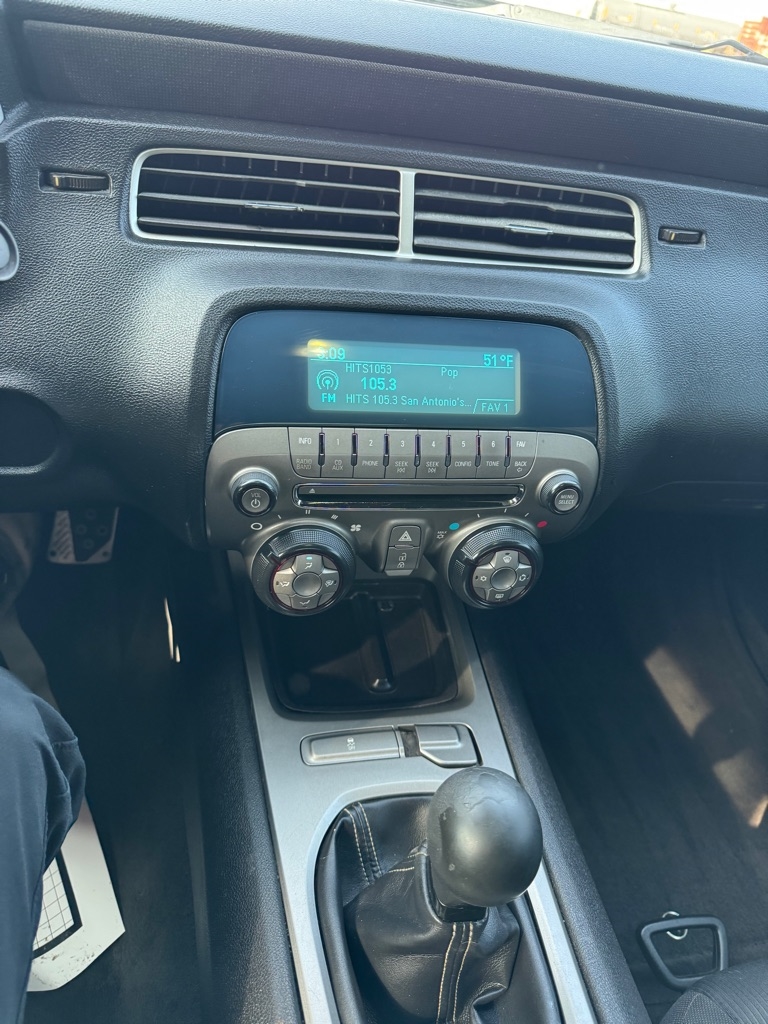 Chevrolet Camaro LT1 Coupe 2011