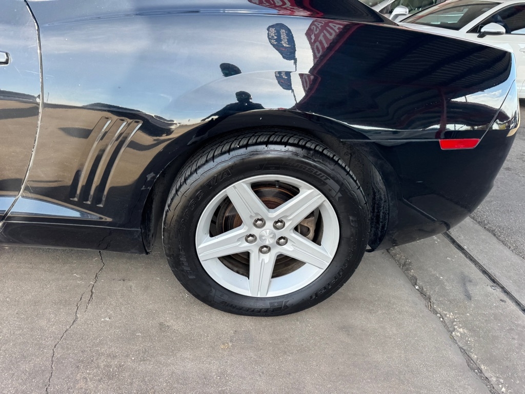 Chevrolet Camaro LT1 Coupe 2011