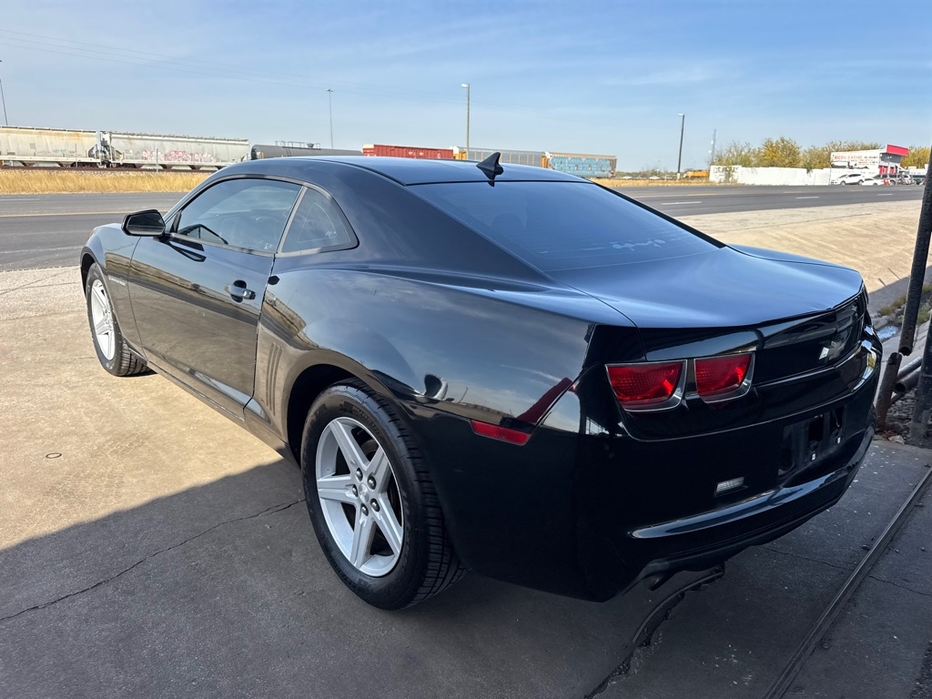 Chevrolet Camaro LT1 Coupe 2011
