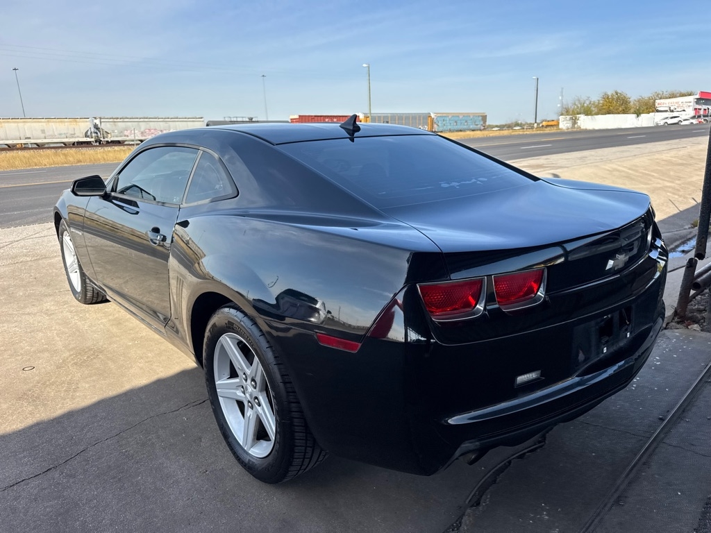 Chevrolet Camaro LT1 Coupe 2011