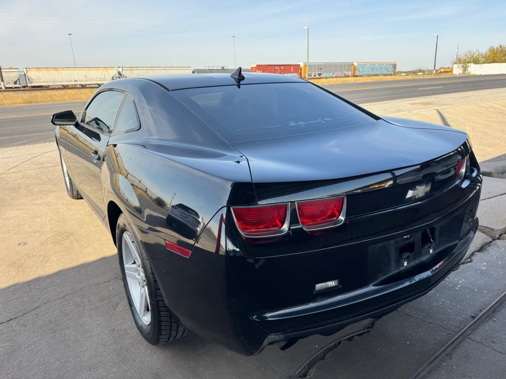 Chevrolet Camaro LT1 Coupe 2011