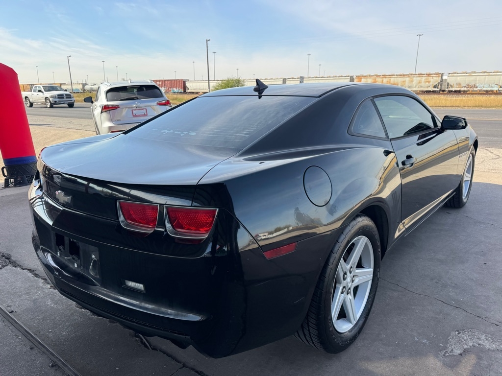 Chevrolet Camaro LT1 Coupe 2011