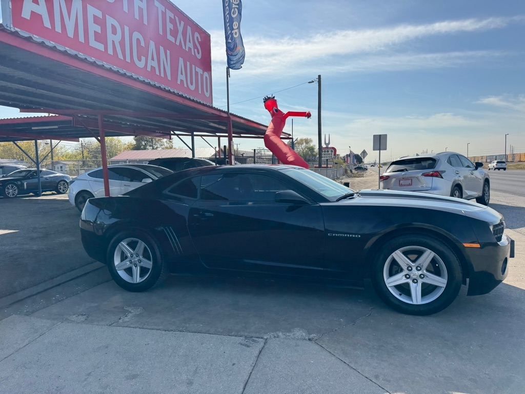 Chevrolet Camaro LT1 Coupe 2011